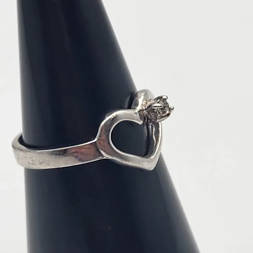 14K White Gold Plated Heart & CZ Ring (5)